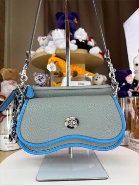 💥COACH - Wavy Double Pouch Bag In Coachtopia Leather - CM964